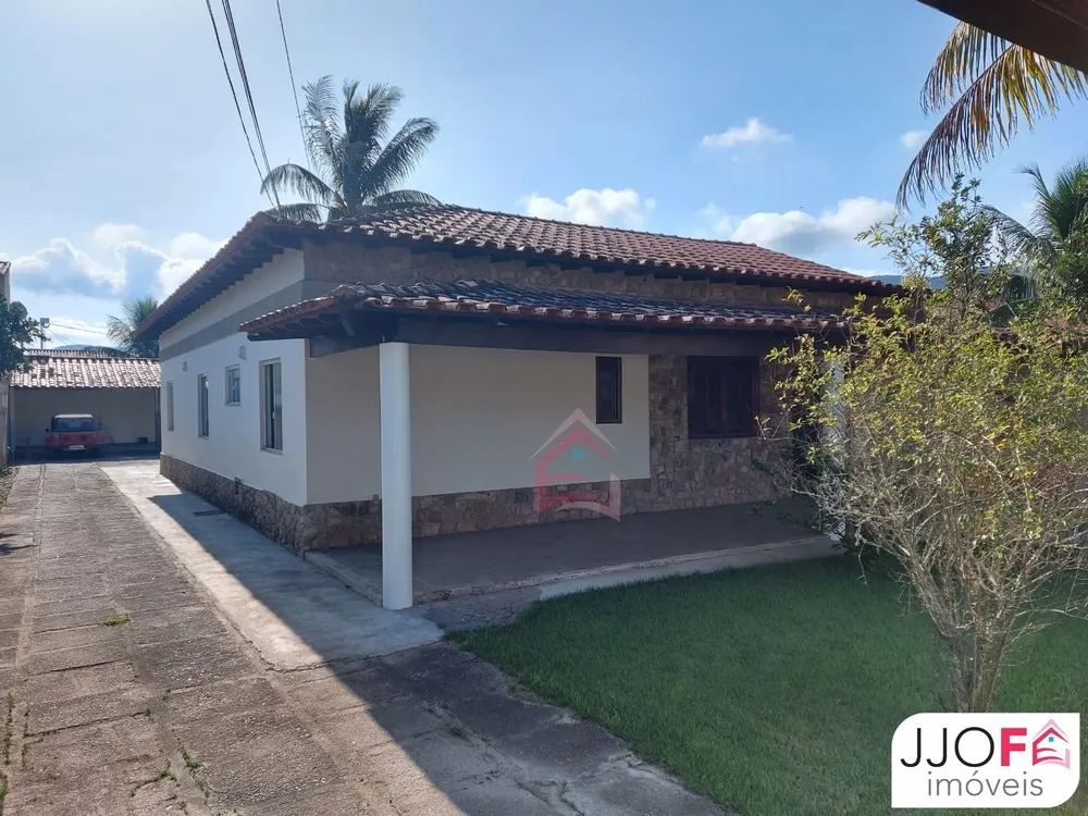 Casa, 3 quartos, 218 m² - Foto 1