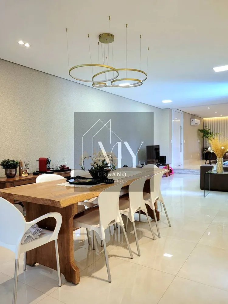 Casa, 5 quartos, 317 m² - Foto 3