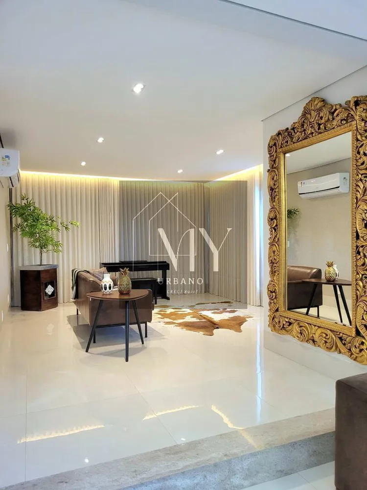 Casa, 5 quartos, 317 m² - Foto 1