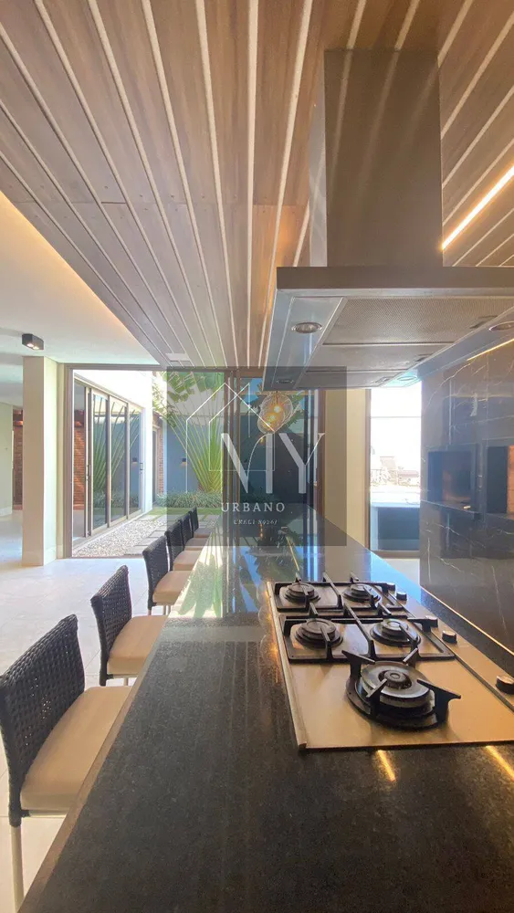 Casa, 4 quartos, 260 m² - Foto 6