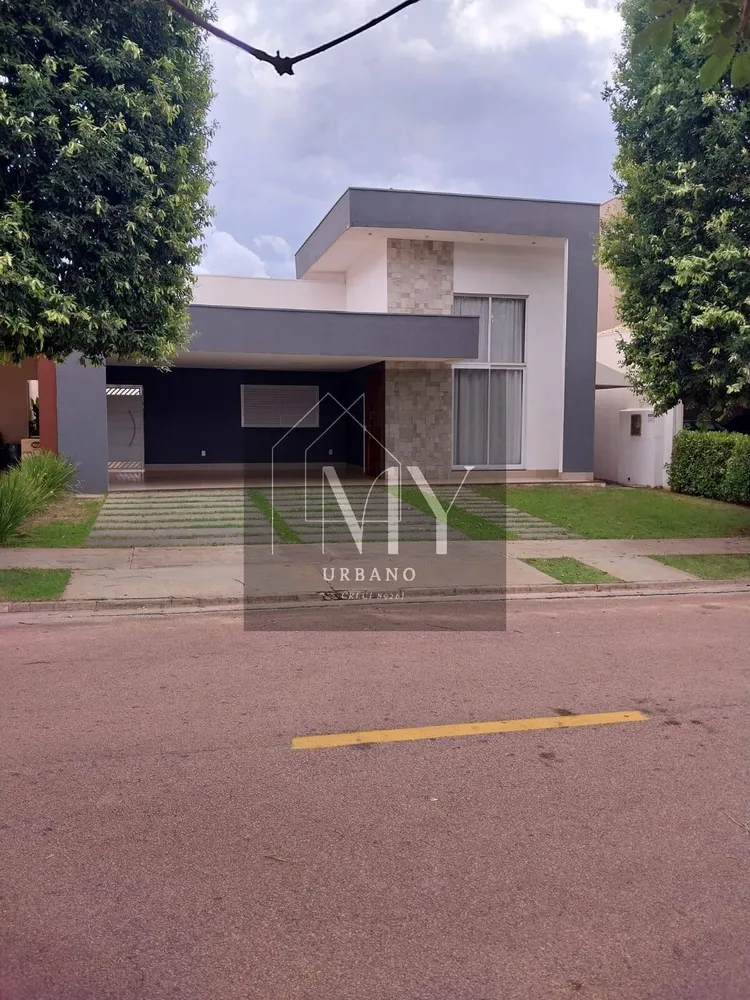Casa, 3 quartos, 275 m² - Foto 1