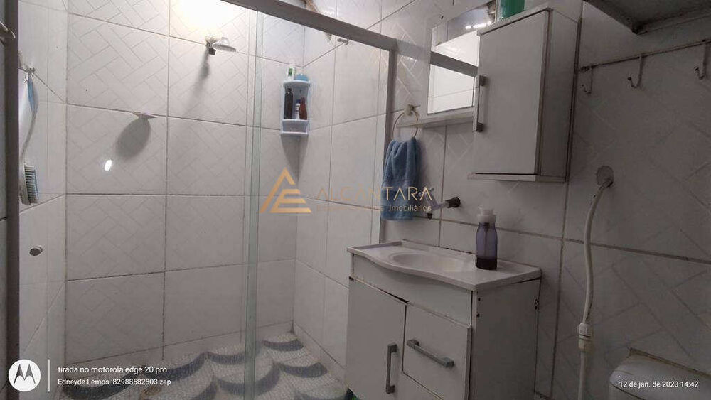 Casa à venda com 3 quartos, 175m² - Foto 3