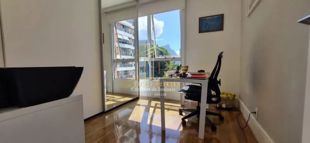 Apartamento, 3 quartos, 139 m² - Foto 1