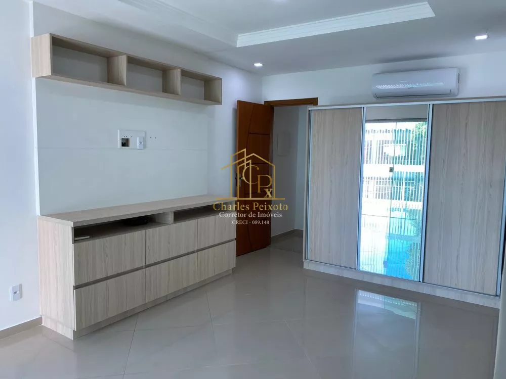 Casa, 4 quartos, 330 m² - Foto 2
