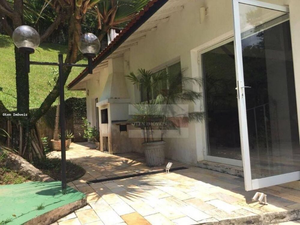 Chácara à venda com 4 quartos, 300m² - Foto 3