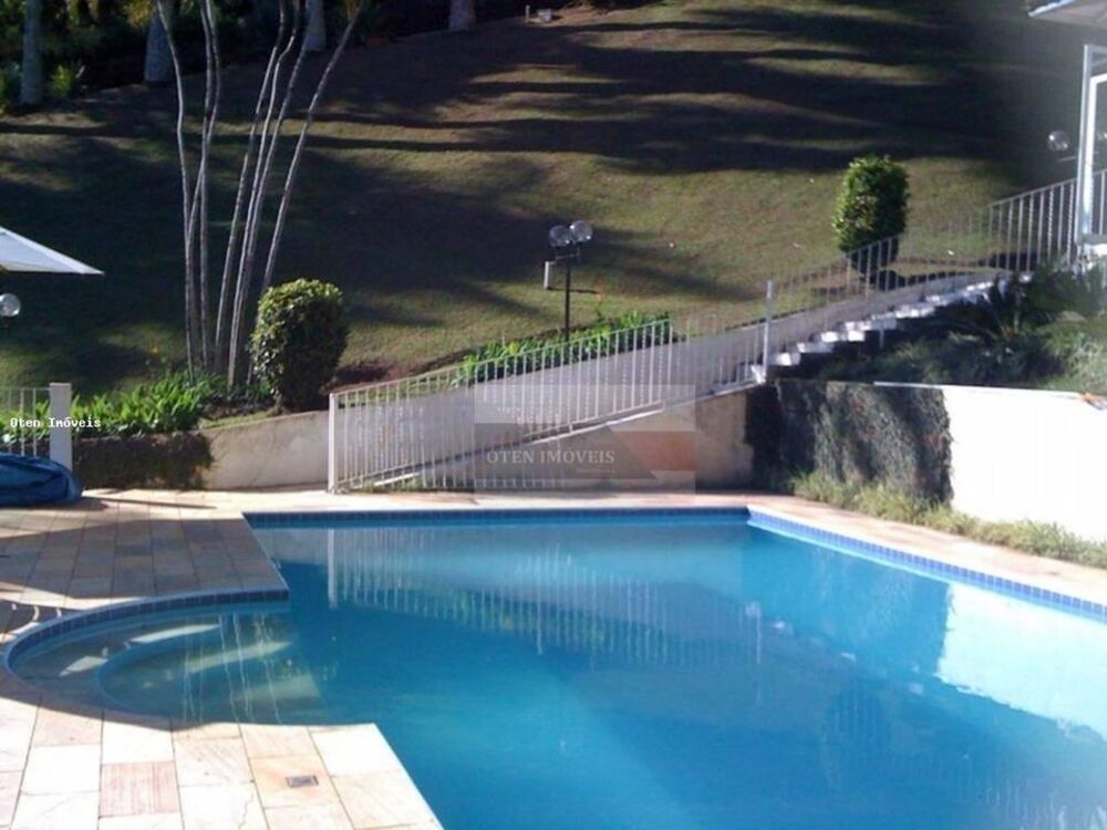 Chácara à venda com 4 quartos, 300m² - Foto 1