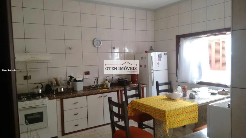 Casa, 3 quartos, 340 m² - Foto 3