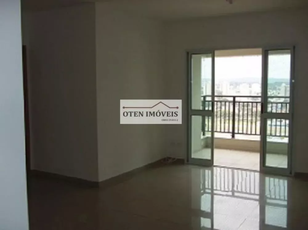 Apartamento à venda com 3 quartos, 111m² - Foto 1