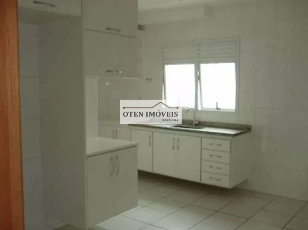 Apartamento à venda com 3 quartos, 111m² - Foto 4