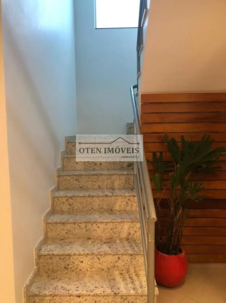 Casa, 4 quartos, 240 m² - Foto 8