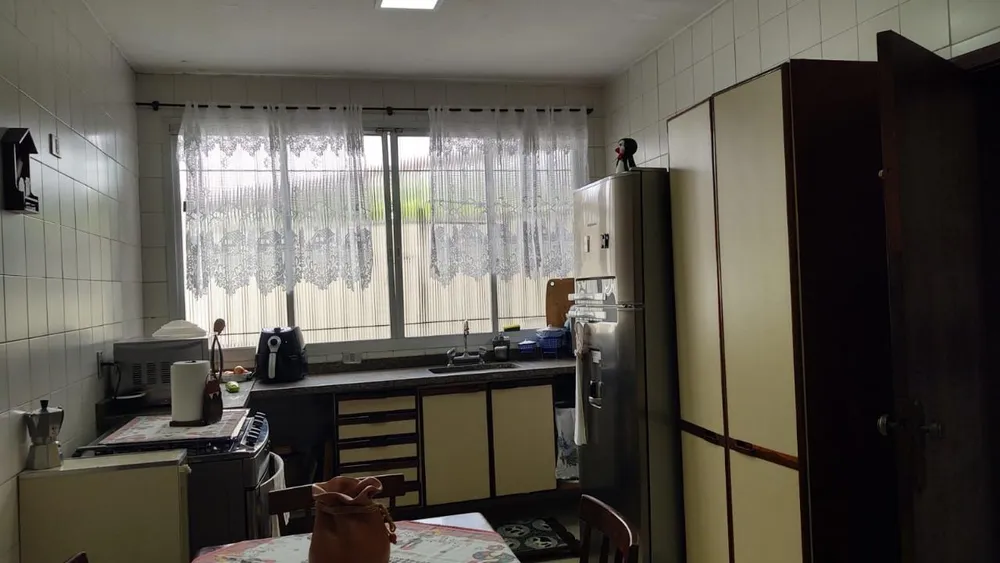 Casa, 5 quartos, 335 m² - Foto 3