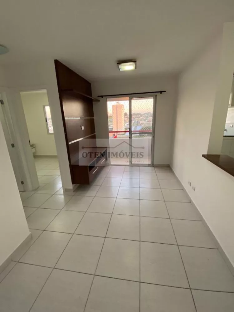 Apartamento à venda com 2 quartos, 50m² - Foto 2