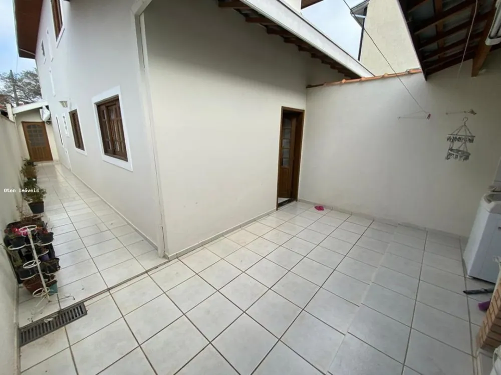 Casa, 3 quartos, 130 m² - Foto 3