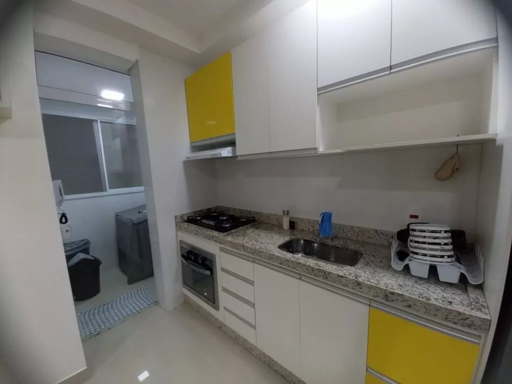 Apartamento à venda com 2 quartos, 63m² - Foto 3