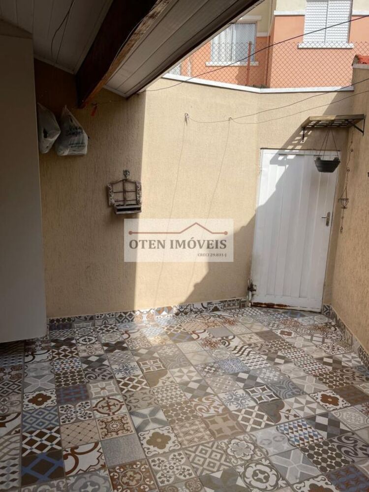 Casa à venda com 2 quartos, 86m² - Foto 4