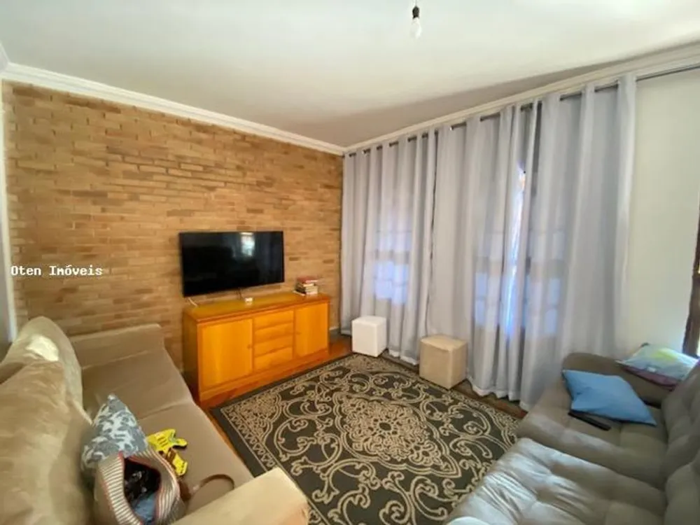 Casa, 3 quartos, 252 m² - Foto 2