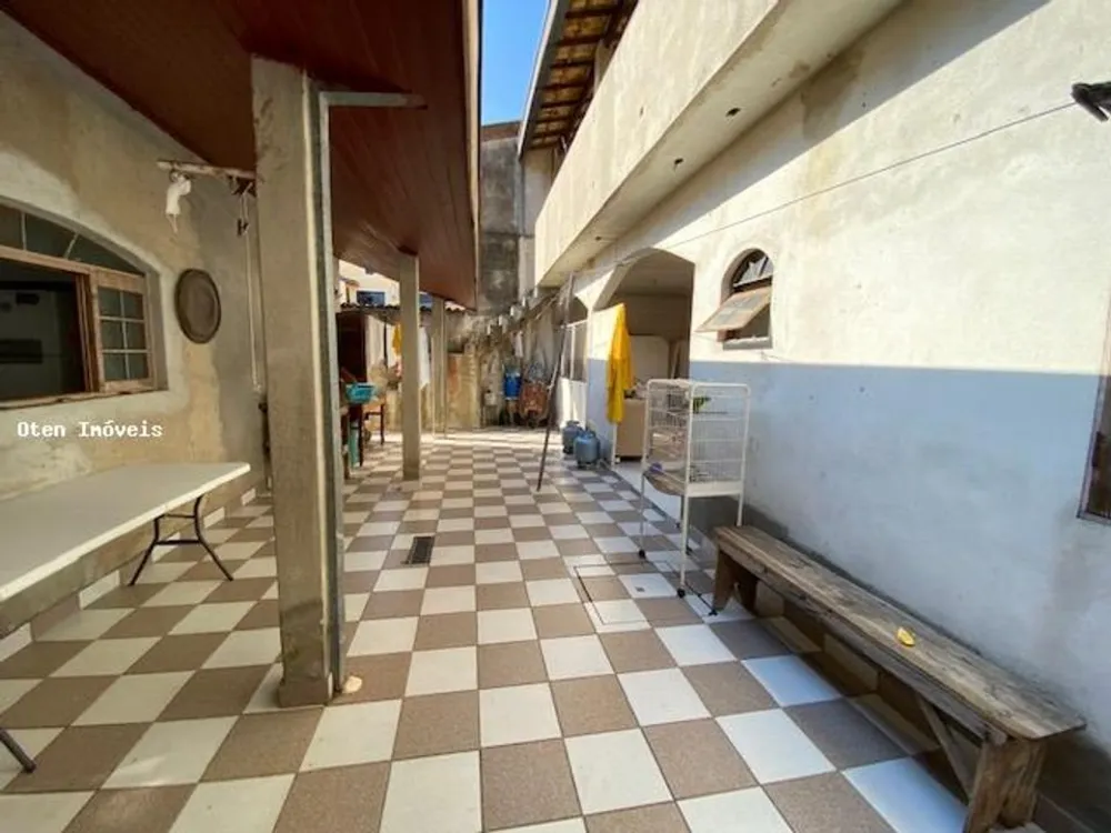 Casa, 3 quartos, 252 m² - Foto 10