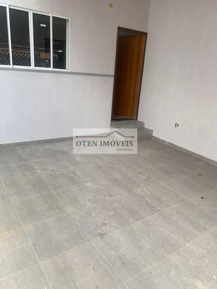 Casa à venda com 2 quartos, 85m² - Foto 2