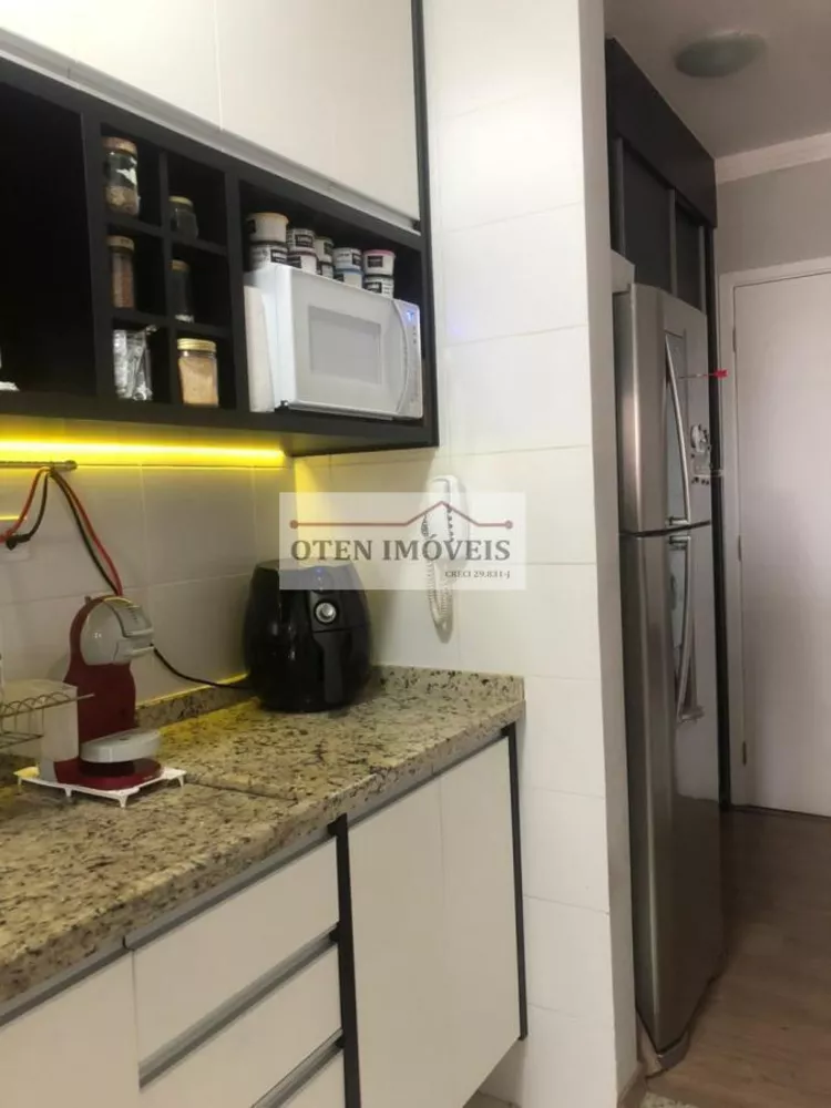 Apartamento à venda com 2 quartos, 60m² - Foto 3