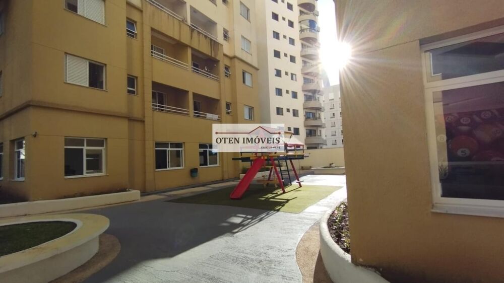 Apartamento à venda com 3 quartos, 80m² - Foto 1