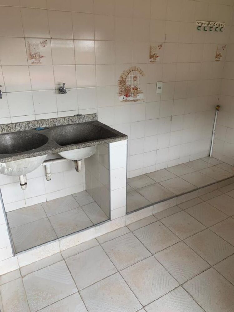 Casa, 3 quartos, 236 m² - Foto 2