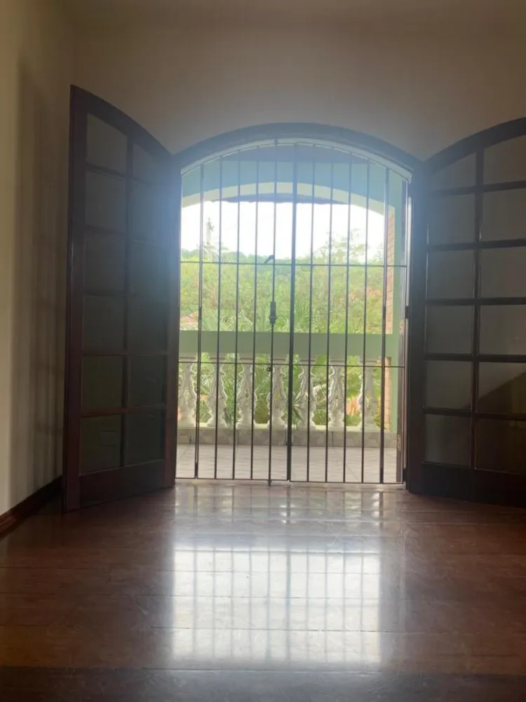 Casa, 3 quartos, 236 m² - Foto 9