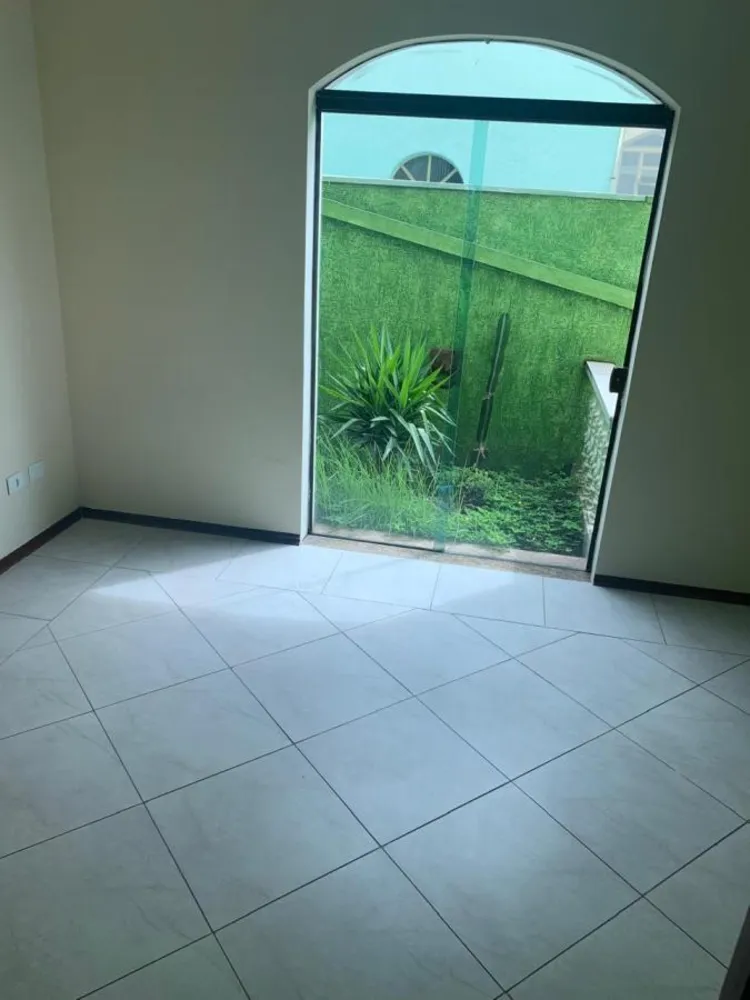 Casa, 3 quartos, 236 m² - Foto 8