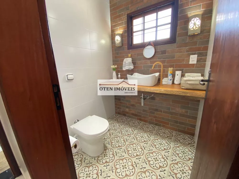 Casa, 3 quartos, 301 m² - Foto 2