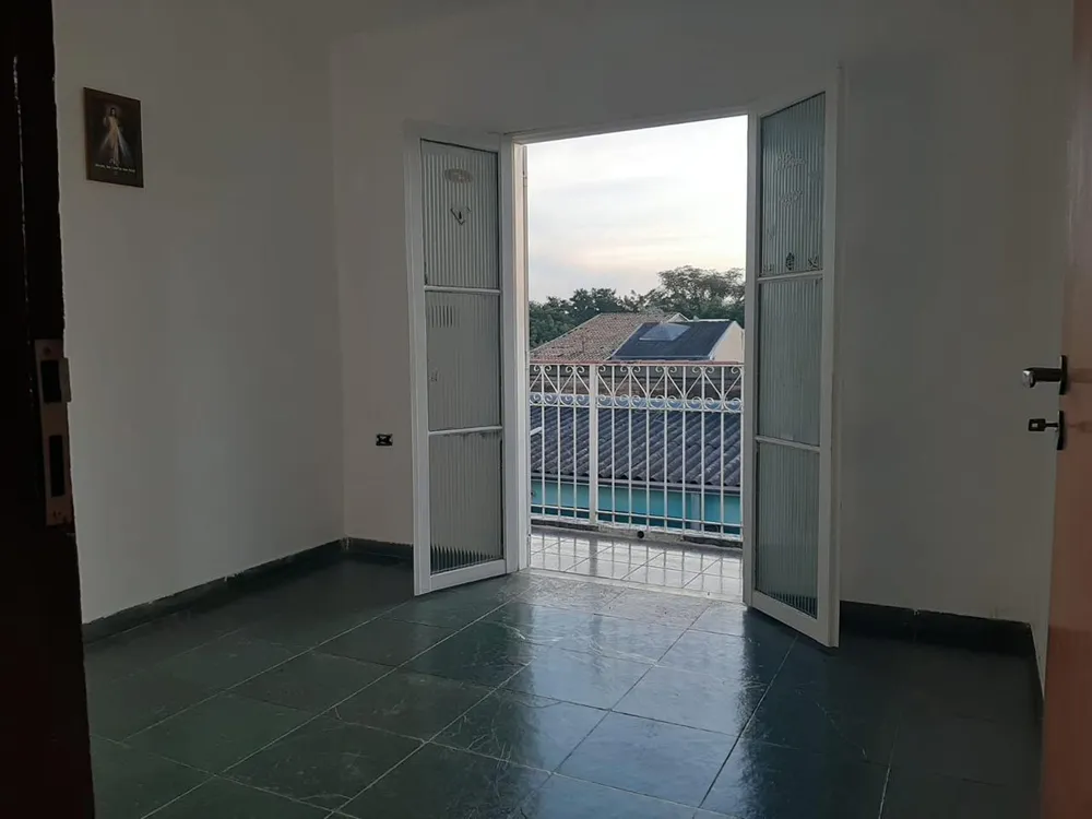 Casa, 4 quartos, 264 m² - Foto 3