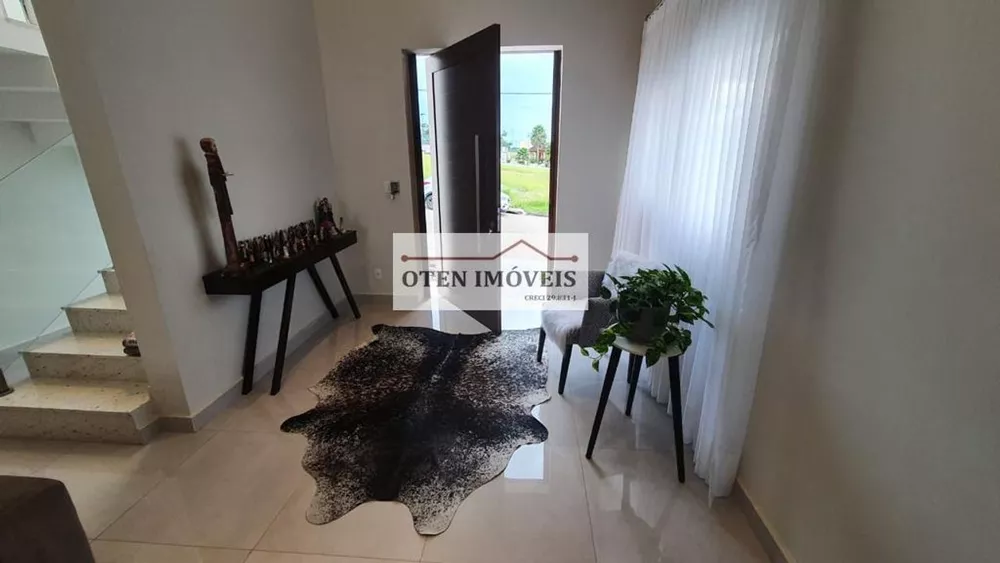 Casa de Condomínio à venda com 3 quartos, 240m² - Foto 3