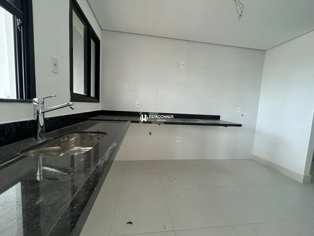 Apartamento, 3 quartos, 155 m² - Foto 2