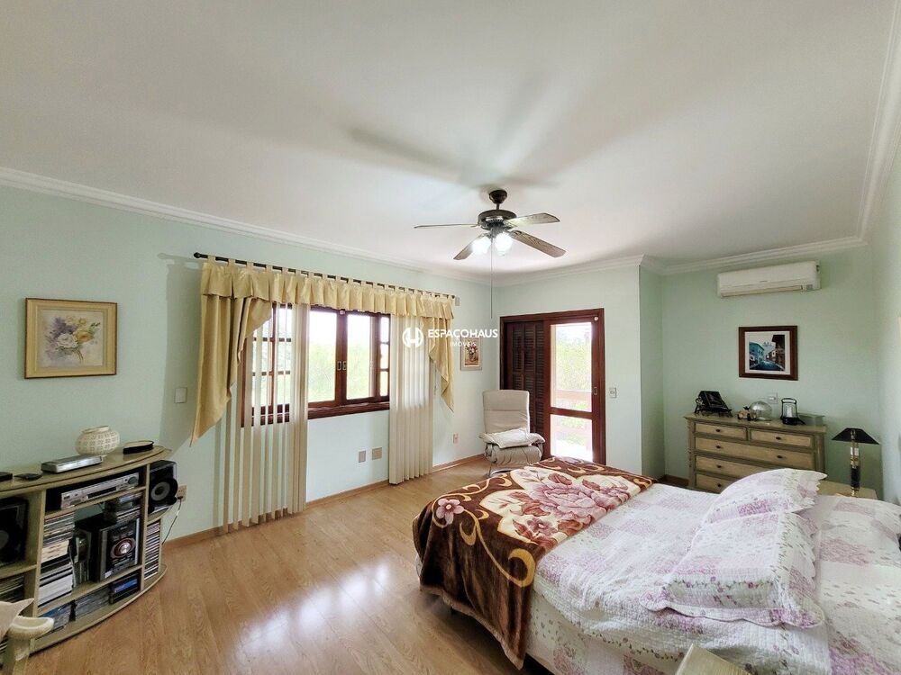 Chácara à venda com 5 quartos, 739m² - Foto 37