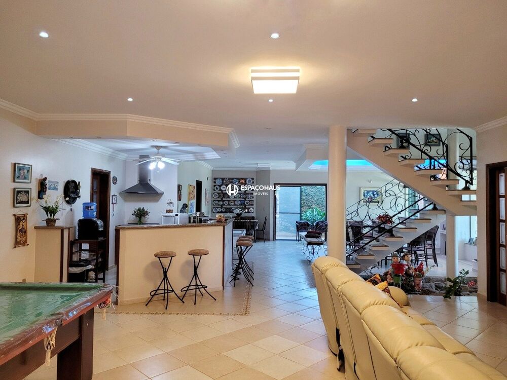 Chácara à venda com 5 quartos, 739m² - Foto 42