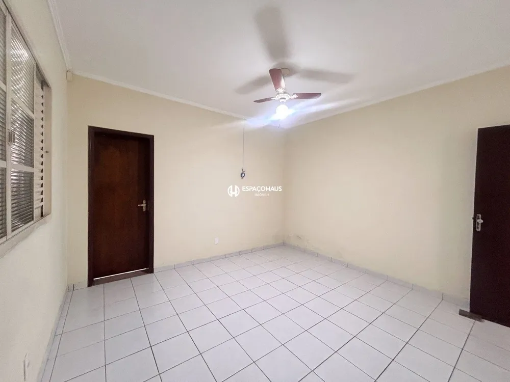 Casa, 3 quartos, 226 m² - Foto 9