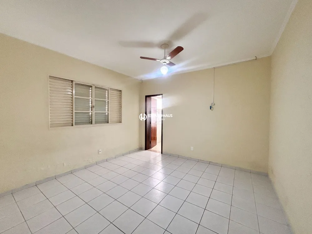 Casa, 3 quartos, 226 m² - Foto 8