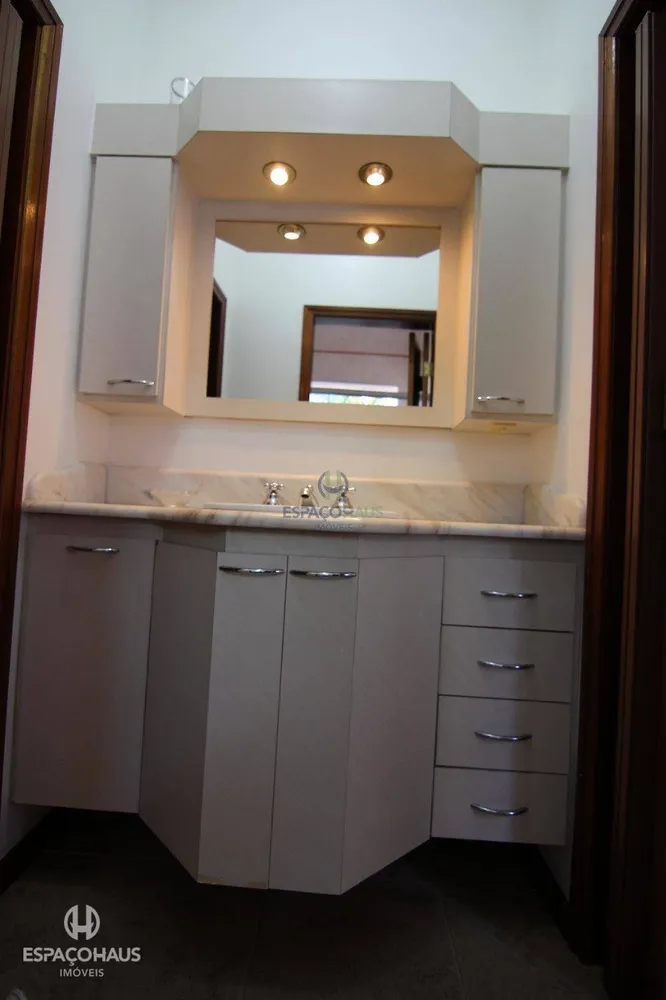 Casa, 4 quartos, 230 m² - Foto 11