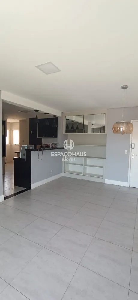 Apartamento, 3 quartos, 260 m² - Foto 1