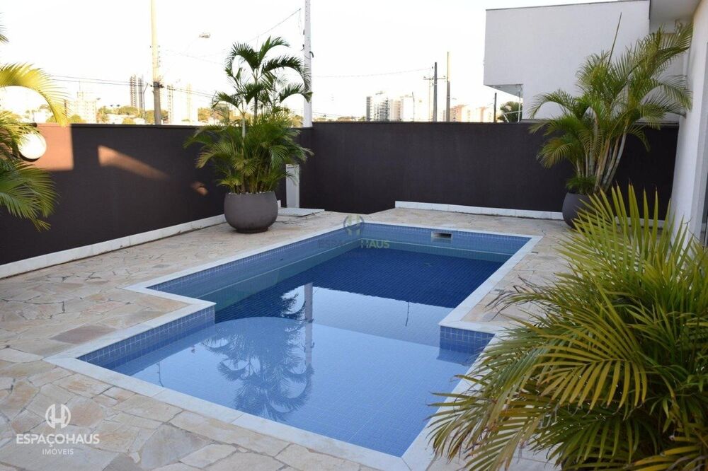 Casa, 5 quartos, 323 m² - Foto 4