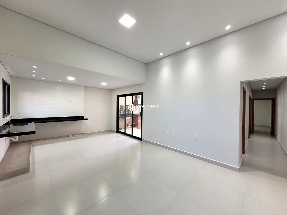 Casa, 3 quartos, 105 m² - Foto 1