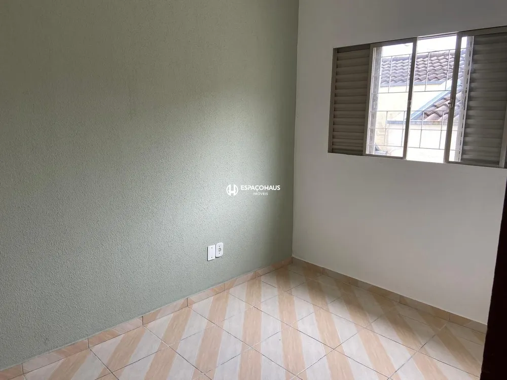 Casa, 3 quartos, 174 m² - Foto 4