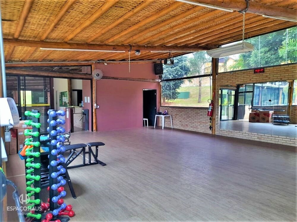Chácara à venda com 4 quartos, 300m² - Foto 5