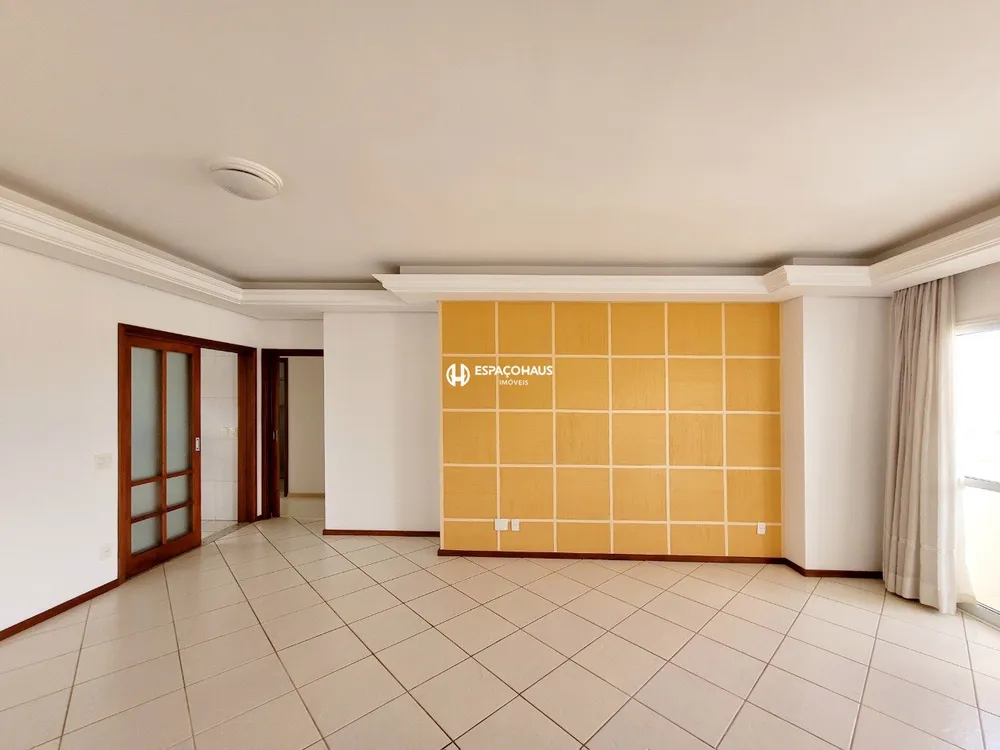 Apartamento, 3 quartos, 150 m² - Foto 1