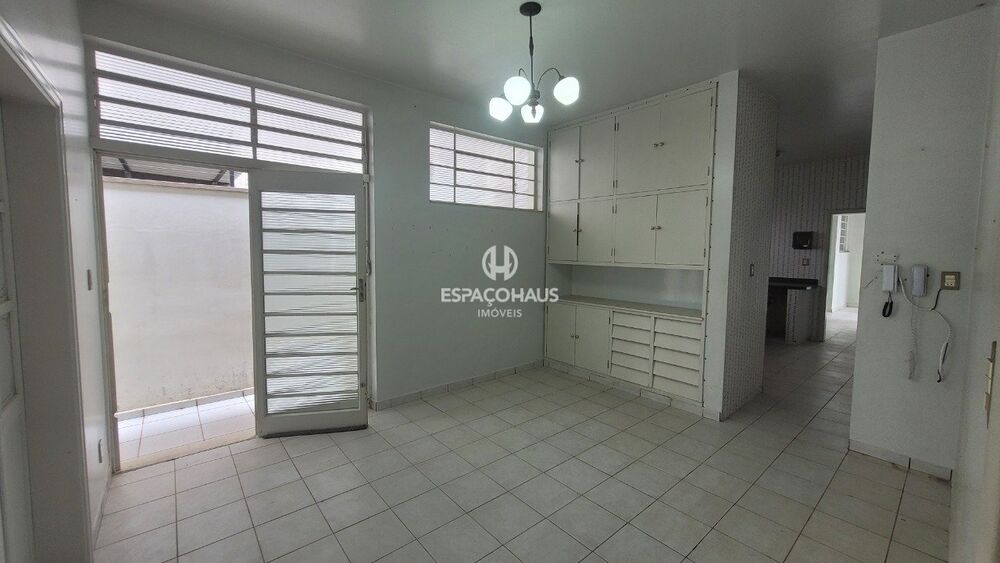 Casa Comercial à venda, 527m² - Foto 1
