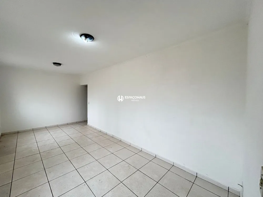 Casa, 3 quartos, 213 m² - Foto 3