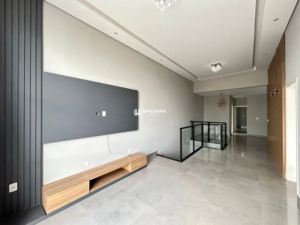 Casa, 3 quartos, 250 m² - Foto 3