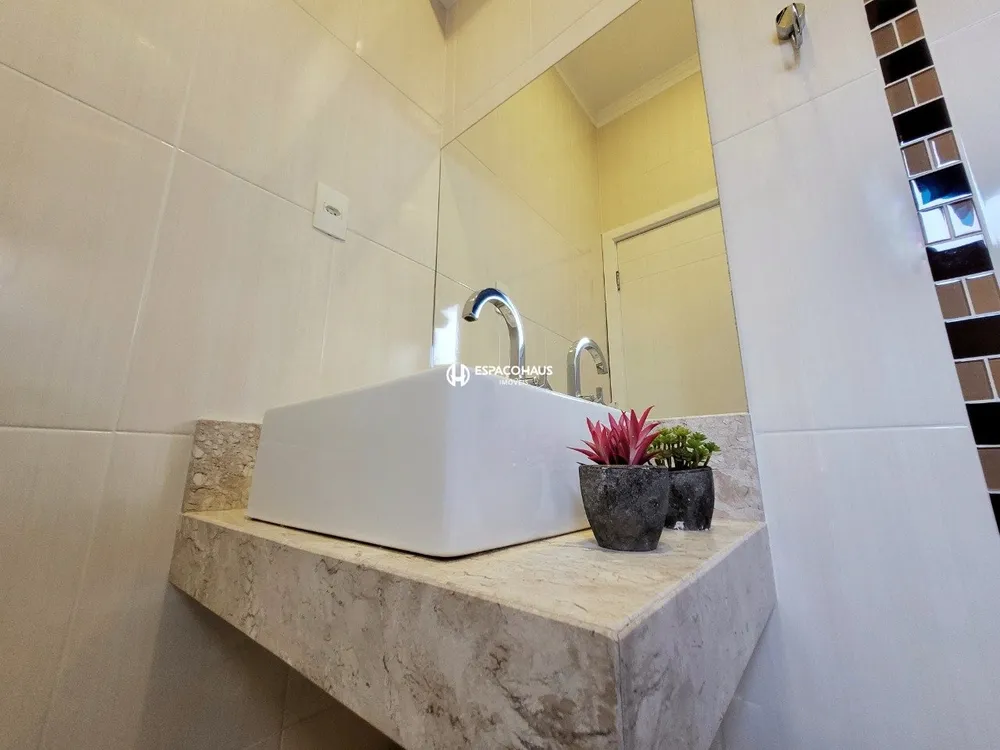 Casa, 3 quartos, 217 m² - Foto 9