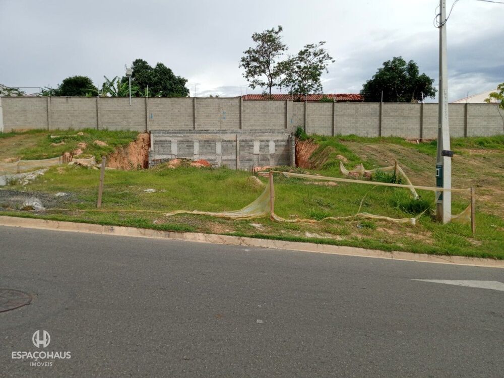 Terreno à venda, 300 - Foto 1