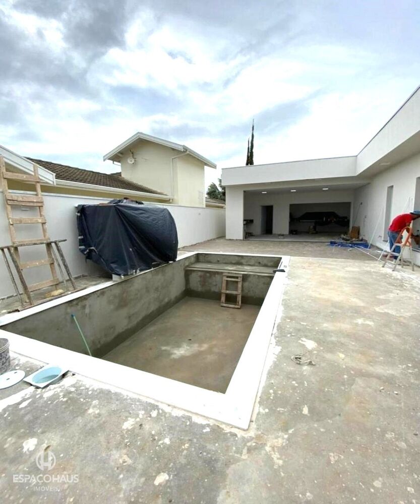 Casa de Condomínio à venda com 4 quartos, 273m² - Foto 8