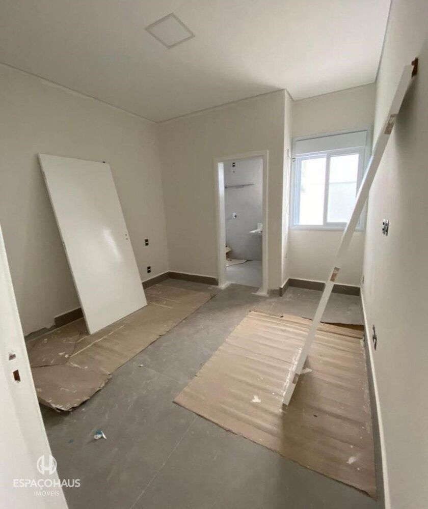 Casa de Condomínio à venda com 4 quartos, 273m² - Foto 10
