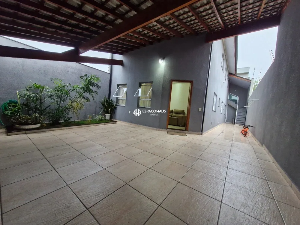 Casa, 3 quartos, 150 m² - Foto 2